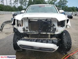 Toyota Tacoma 2019 3