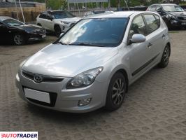 Hyundai i30 2009 1.4 107 KM
