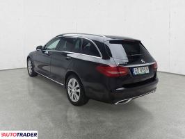 Mercedes C-klasa 2018 2.0 194 KM