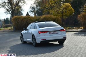 Audi A6 2021 2.0 265 KM