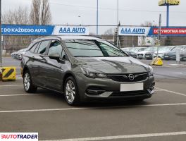 Opel Astra 2020 1.2 128 KM