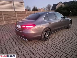 Mercedes C-klasa 2023 2.0 163 KM