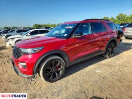 Ford Explorer 2022 3