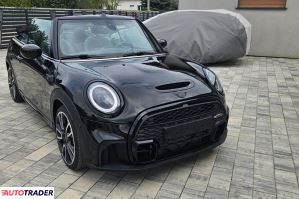 Mini Cooper S 2021 2.0 178 KM