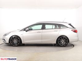 Opel Astra 2017 1.4 147 KM