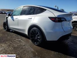 Tesla Model Y 2022 Tesla Model Y 2022