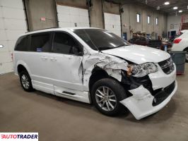 Dodge Grand Caravan 2019 3