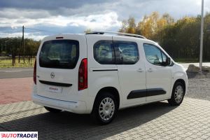 Opel Combo 2020 1.5 130 KM