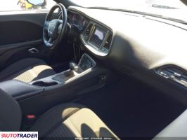 Dodge Challenger 2021 3