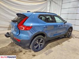 Volvo XC40 2024 2