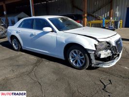 Chrysler 300C 2022 3
