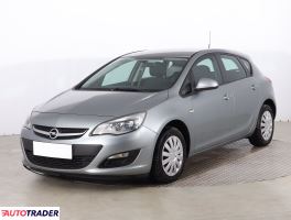Opel Astra 2015 1.4 99 KM