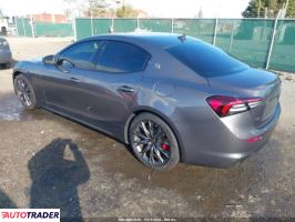 Maserati Ghibli 2021