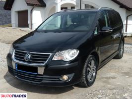 Volkswagen Touran 2010 2 140 KM Volkswagen Touran 2010 2 140 KM