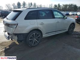 Audi Q7 2022 3
