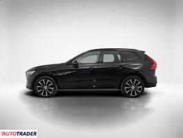 Volvo XC60 2023 2.0 250 KM