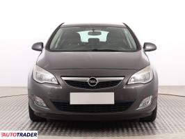 Opel Astra 2012 1.7 123 KM