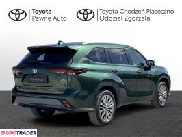Toyota Highlander 2023 2.5 248 KM