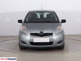 Toyota Yaris 2009 1.3 99 KM