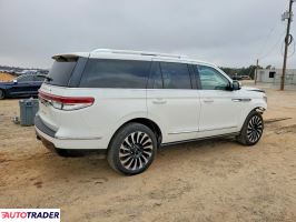 Lincoln Navigator 2024 3