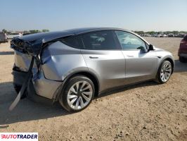 Tesla Model Y 2026 Tesla Model Y 2026