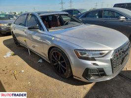Audi S8 2024 4