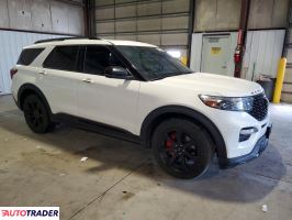 Ford Explorer 2021 3