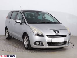 Peugeot 5008 2011 2.0 147 KM