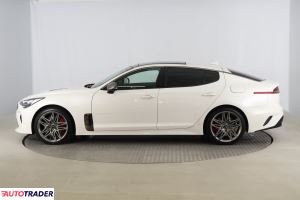 Kia Stinger 2020 3.3 360 KM