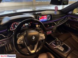 BMW 750 2017 3.0 400 KM BMW 750 2017 3.0 400 KM