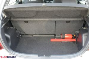 Toyota Yaris 2016 1.3 99 KM Toyota Yaris 2016 1.3 99 KM