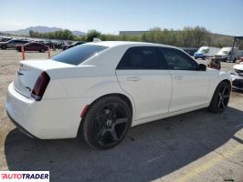 Chrysler 300C 2021 3