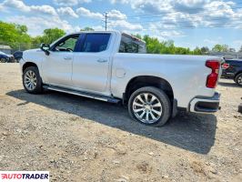Chevrolet Silverado 2020 3