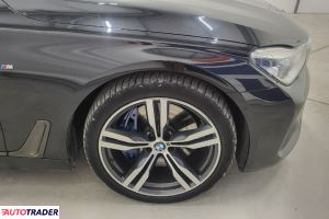 BMW 740 2017 3.0 320 KM BMW 740 2017 3.0 320 KM