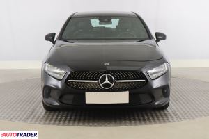 Mercedes A-klasa 2018 1.3 160 KM