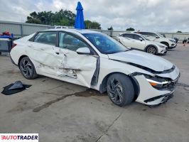 Hyundai Elantra 2024 2