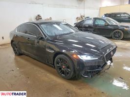 Jaguar XE 2020 2