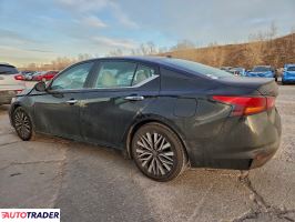 Nissan Altima 2025 2