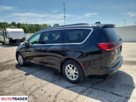 Chrysler Pacifica 2022 3