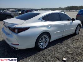 Lexus ES 2019 3