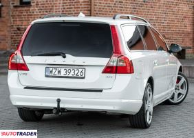 Volvo V70 2010 2.5 231 KM