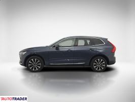 Volvo XC60 2023 2.0 197 KM