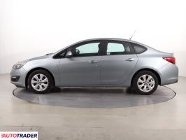 Opel Astra 2015 1.4 138 KM