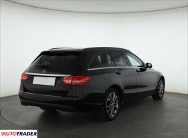 Mercedes C-klasa 2018 2.0 147 KM