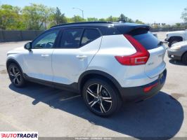 Volvo XC40 2022 2
