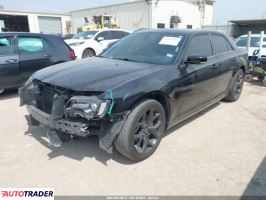 Chrysler 300C 2022 3