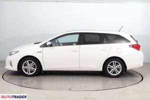 Toyota Auris 2014 1.8 134 KM