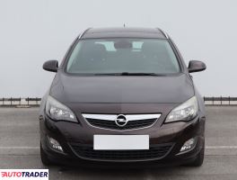 Opel Astra 2012 1.4 118 KM