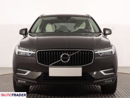 Volvo XC60 2018 2.0 187 KM