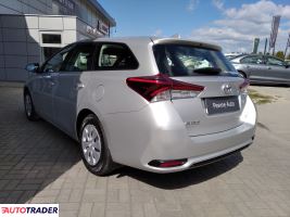 Toyota Auris 2018 1.4 90 KM Toyota Auris 2018 1.4 90 KM